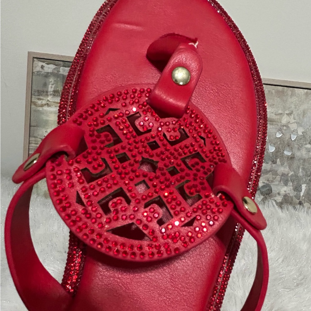 NEW C. Est 1946 Women's Fashion Sandals - Red, Size 11 - Picture 2 of 4